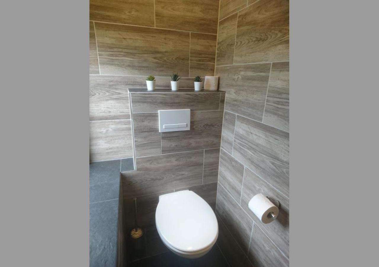 De Cyprian Bed & Breakfast Kaard Екстер'єр фото